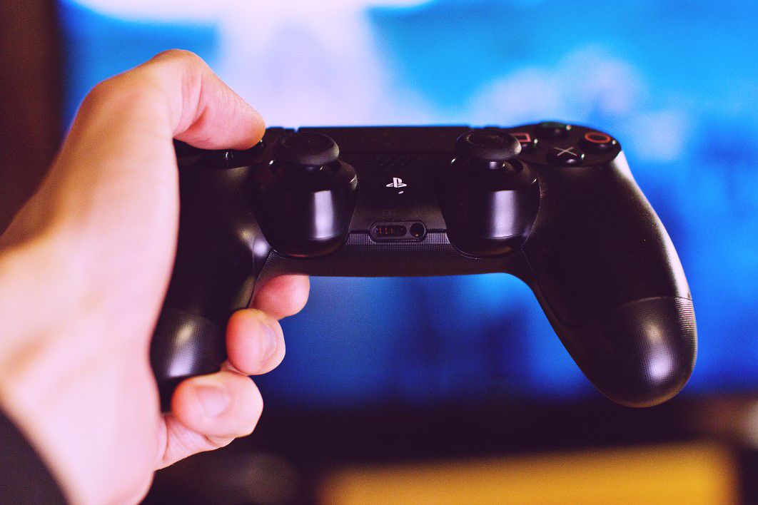 Mengasah Skill Desain Dengan Bermain Games